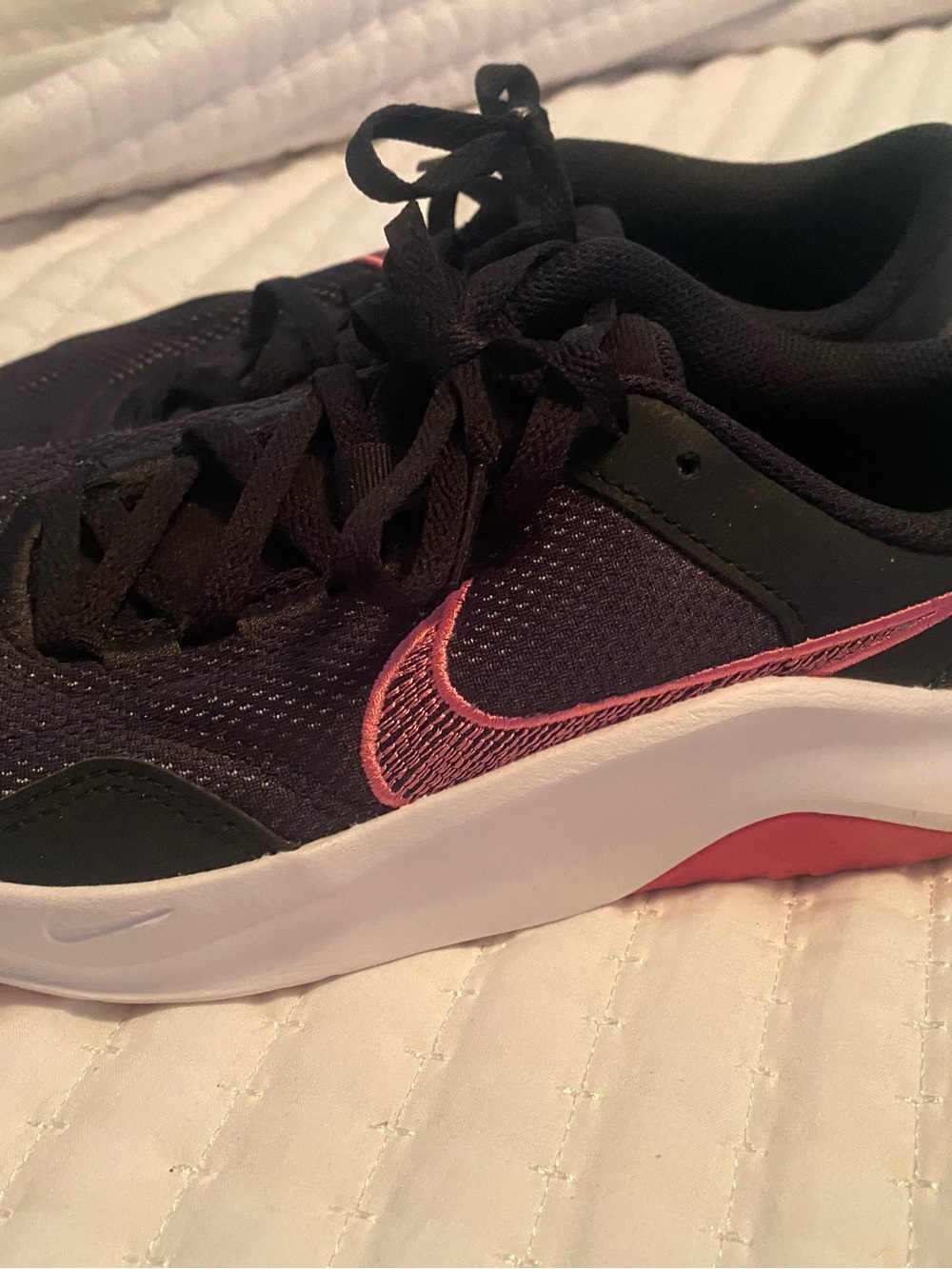 Nike Women's Black and Pink Running Sneakers